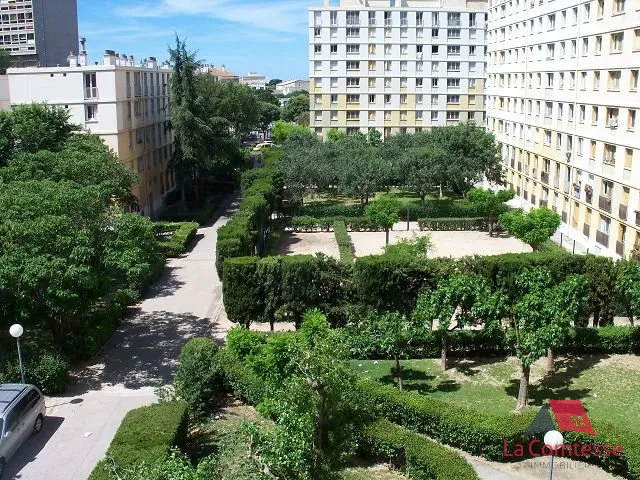 Giardino - Bright T4 Flat with Parking in Marseille