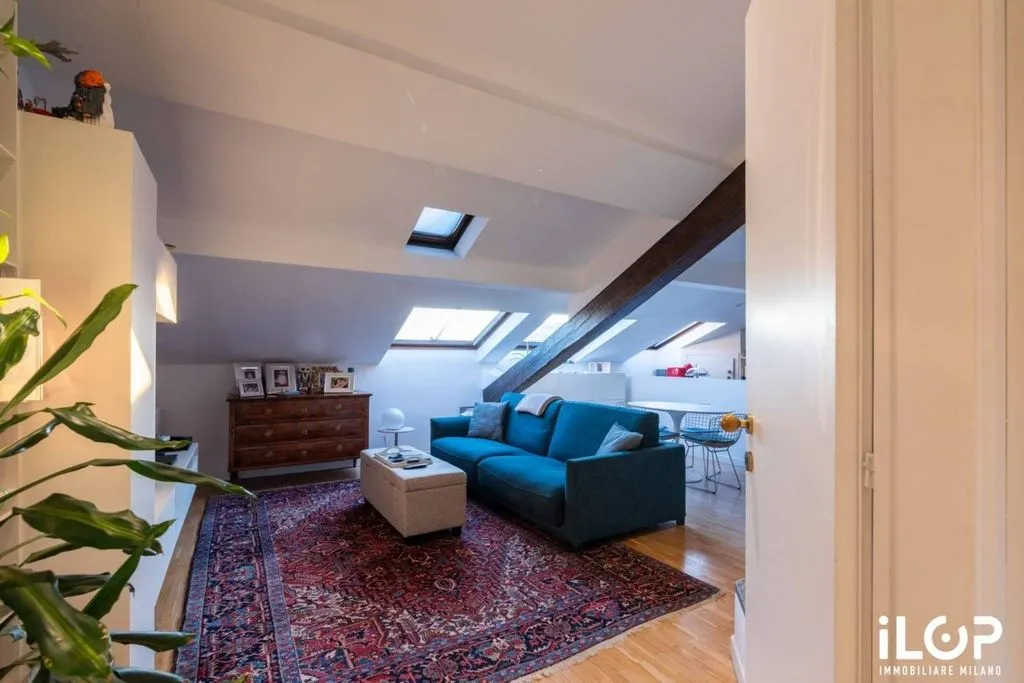 Elutuba - Luxury Flat with Double Exposure in Milan