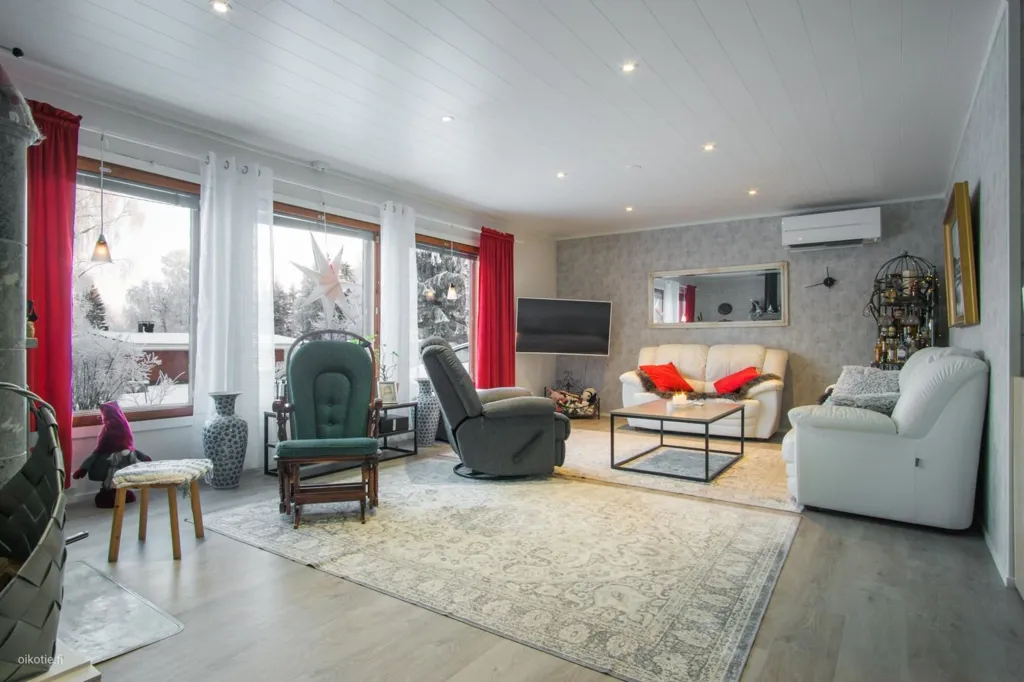 Soggiorno - Renovated Detached House in Keminmaa Centre