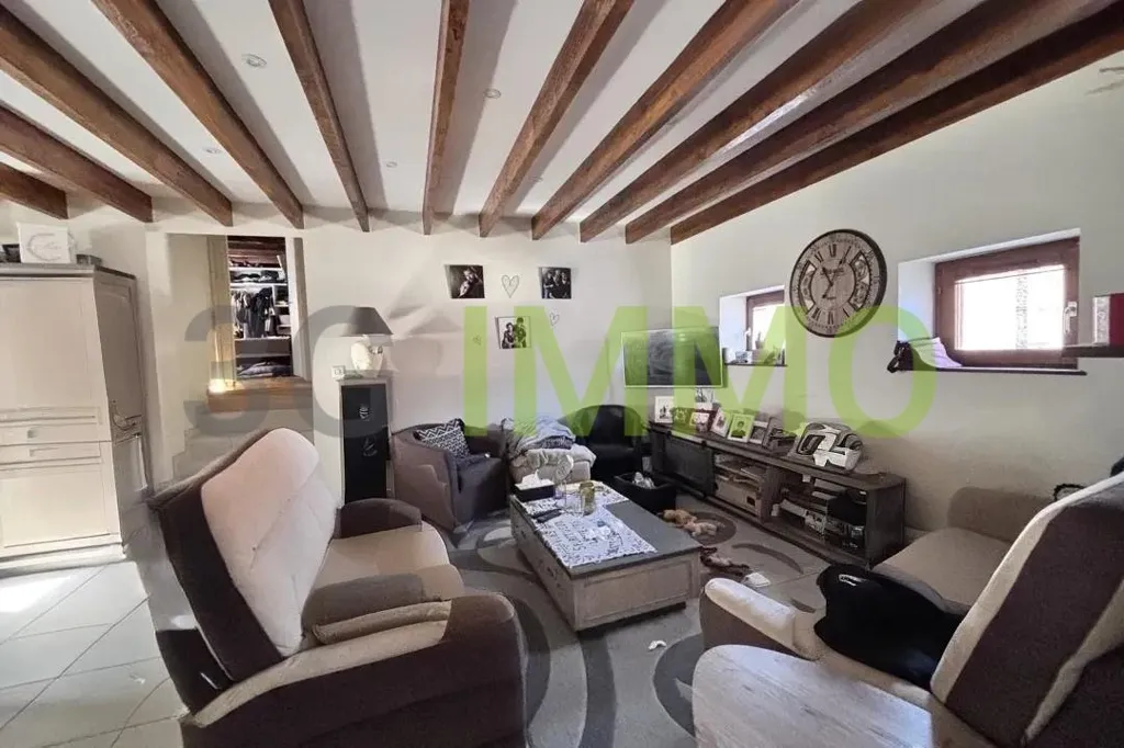 Séjour - Ensemble Immobilier avec Auberge et Maison au Calme à Mazayes