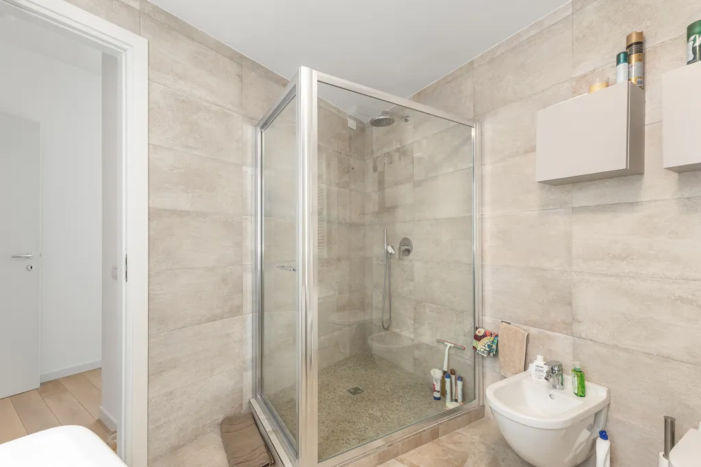 Salles de bain - Apartment with Lift in Stradella