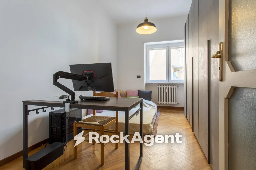 Magamistoad - Spacious Trilocale with Balcony in Santa Rita, Turin