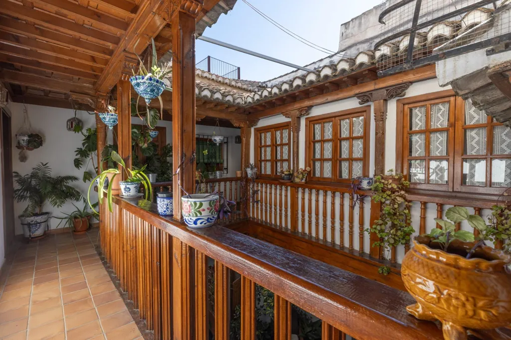 Balcon - Terraced House with Courtyard in Albaicín