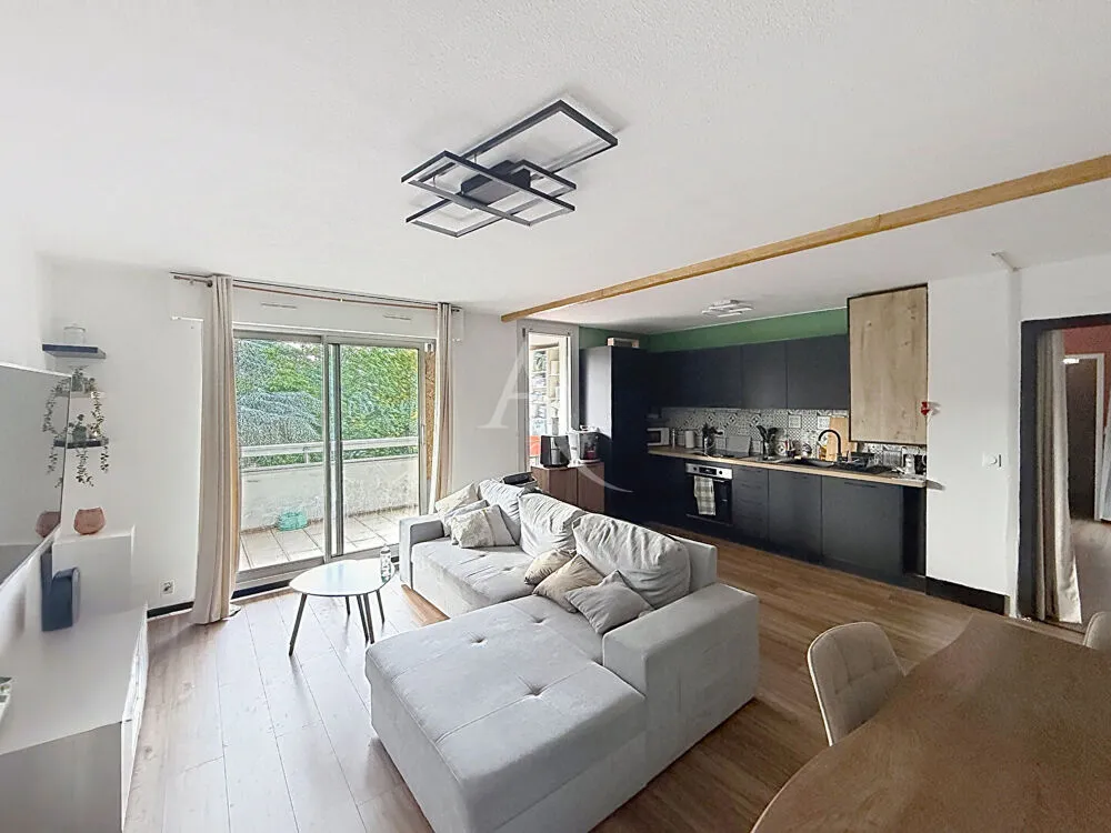 Elutuba - Renovated 4-Bed Flat with Loggia in Pau