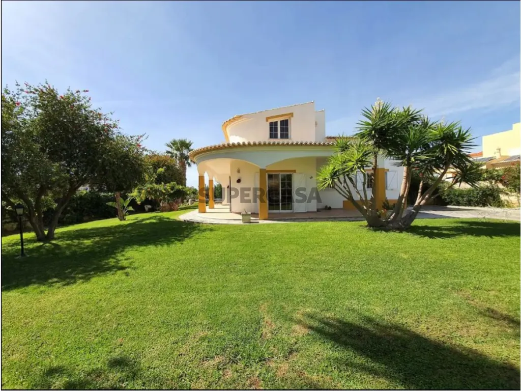 Giardino - Duplex House with Private Pool in Altura