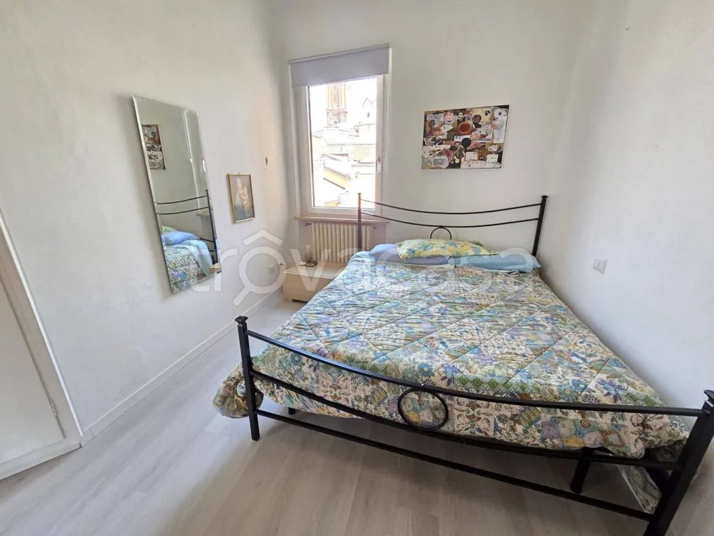 Camere da letto - Appartamento ristrutturato con terrazza a Galliate