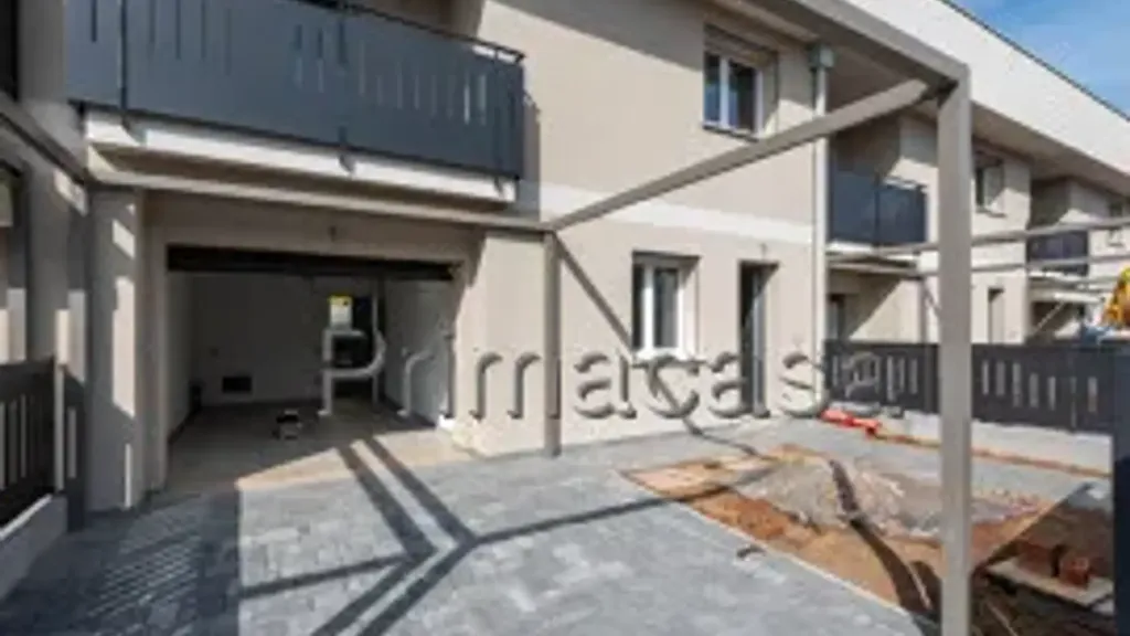 Extérieur - New Villa with Private Garden in Zevio
