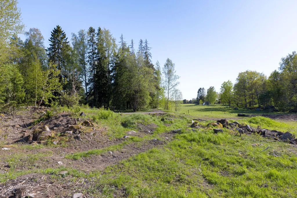 Aed - Spacious Plot with Sea View in Tensta-Tuna