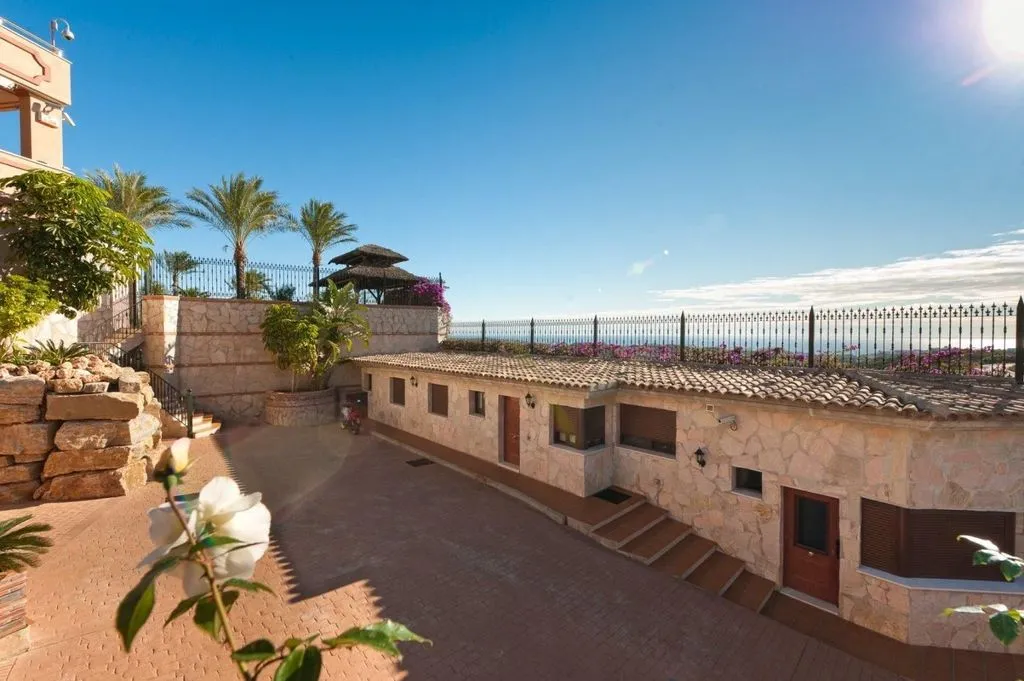 Aed - Luxury Villa with Sea View in Mijas