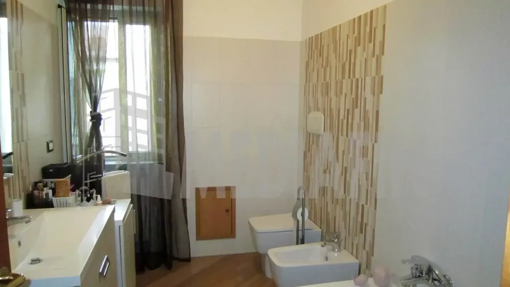 Salles de bain - Rusticated Apartment with Balcony in Corigliano-Rossano