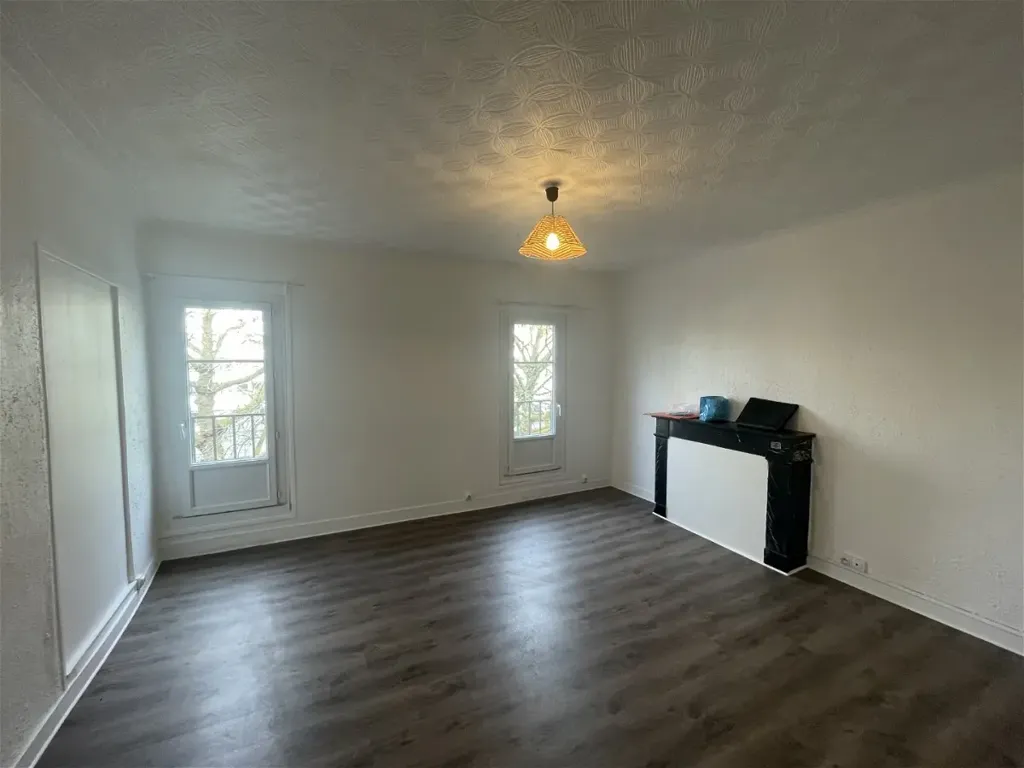 Toad - 3-Bedroom Apartment in Nantes Centre