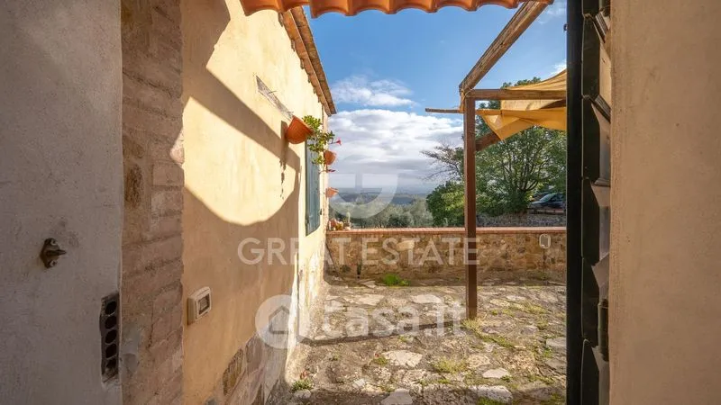 Giardino - Rustic Casale with Pool on Chiantigiana Road