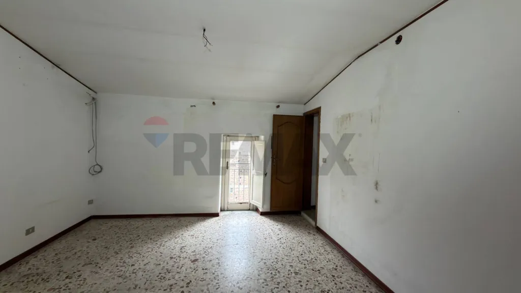 Toad - Apartment with Balcony in Catania Centre