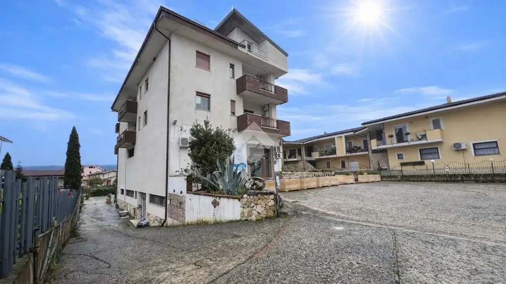 Extérieur - Rusticated Apartment with Balcony in Montalto Uffugo