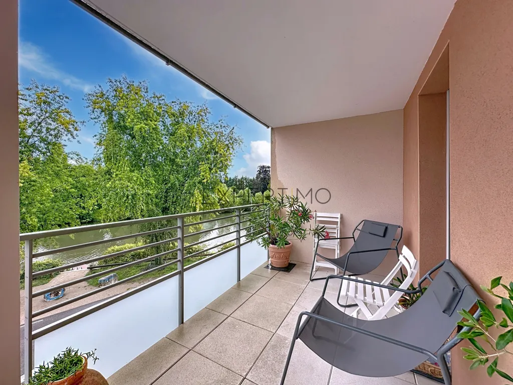 Balcon - Appartement T2 avec Terrasse à Louhans