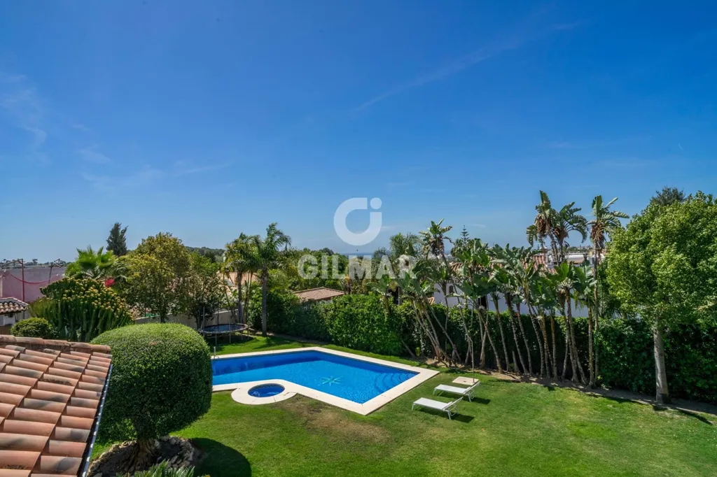 Aed - Luxury Villa with Sea View in Benahavís