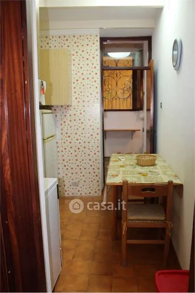 Salle à manger - Armed Studio in Historic Centre, Brindisi