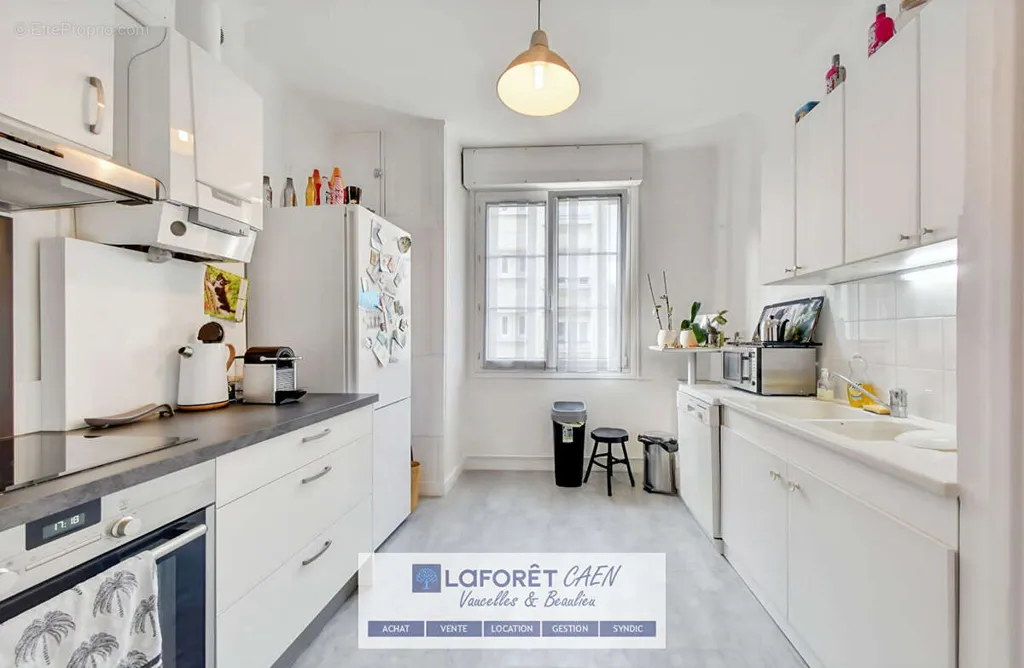Cuisine - Appartement 3 Pièces avec Balcon au Centre de Caen