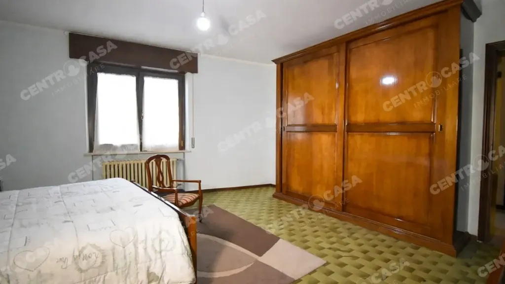 Chambres - Independent House with Large Storage in Legnago