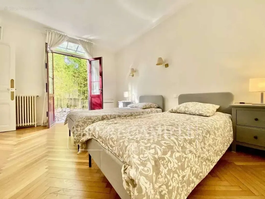 Magamistoad - Belle Époque House with Pool near Cannes