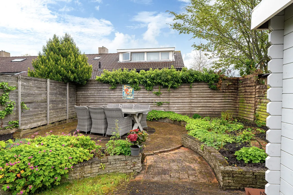 Jardin - Two-Storey House with Garden in St.-Jacobiparochie