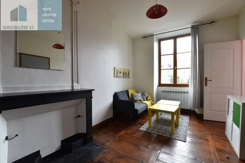 Living Room - Meubled 2-Bedroom Apartment near Statue Lafayette