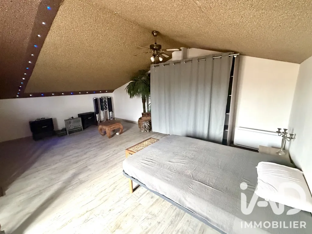 Chambres - Maison Rénovée avec Piscine à Puget-Sur-Argens