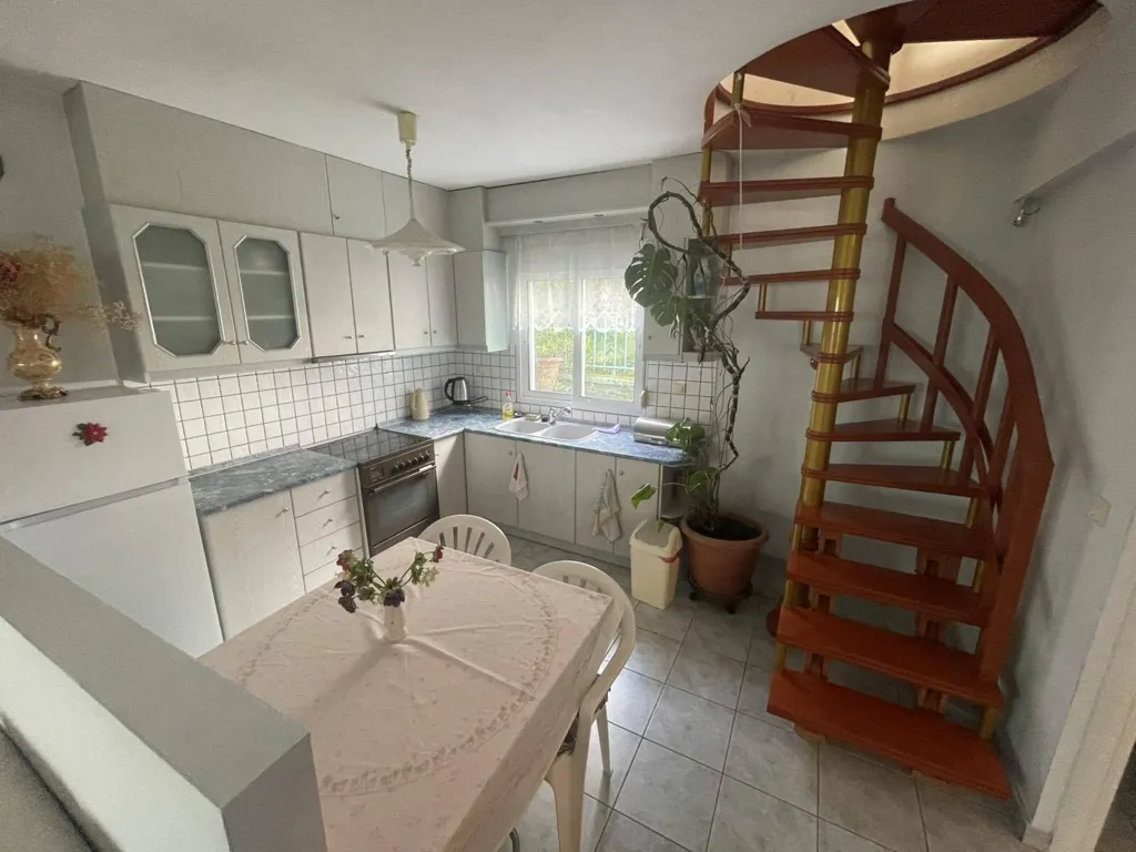 4-toaline korter asukohas Kavala suburbs