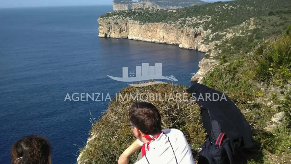 Villa with Seafront Potential in Alghero