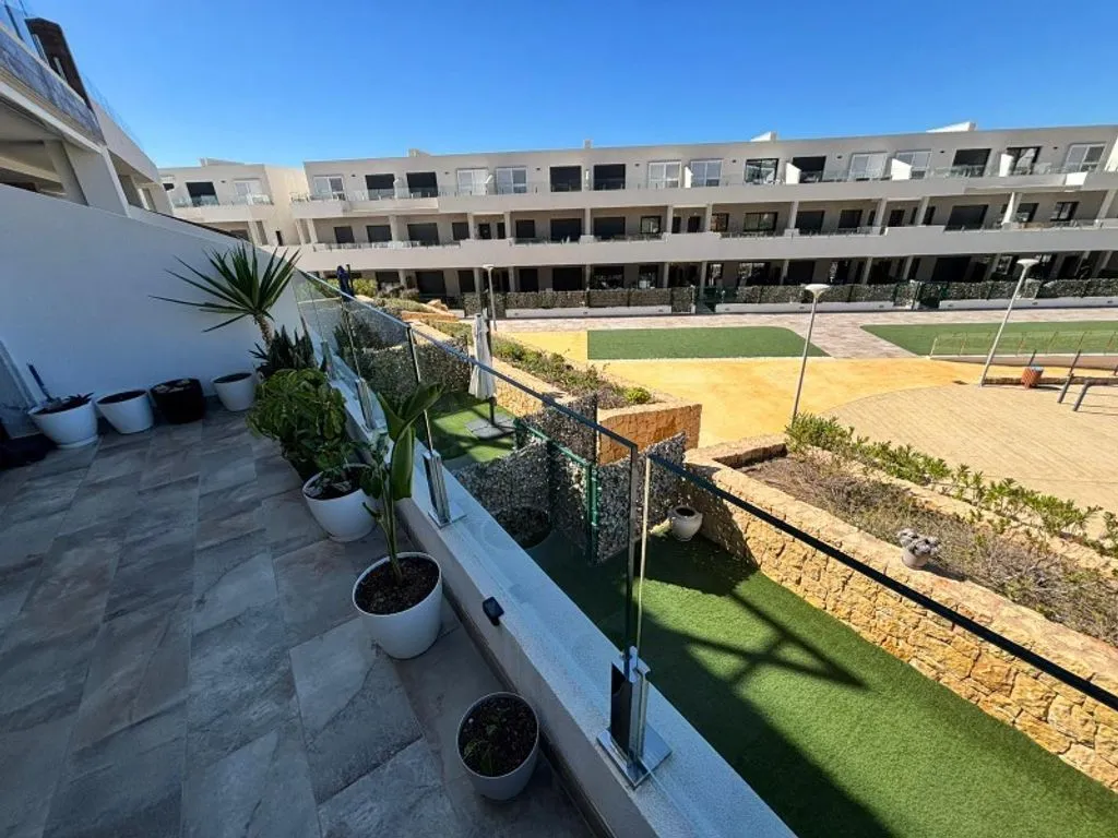 Aed - Luxury Duplex with Terrace in Finestrat