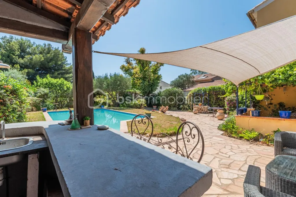 Bassein - Provençal Bastide with Pool in Six-Fours