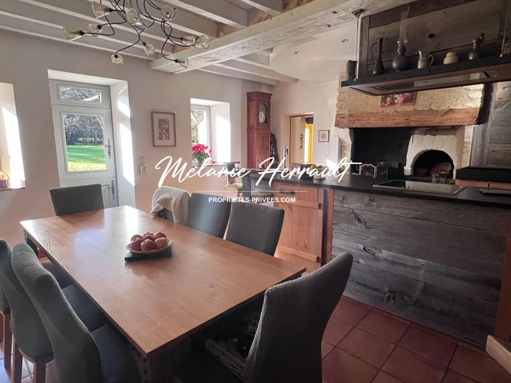 Salle à manger - Longère de Charme avec Terrasse à Volnay
