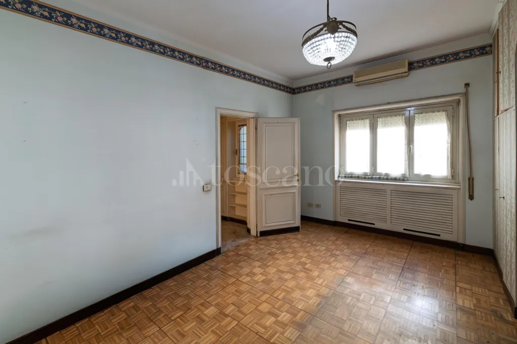 Toad - Spacious Apartment with Balcony in Monteverde, Rome