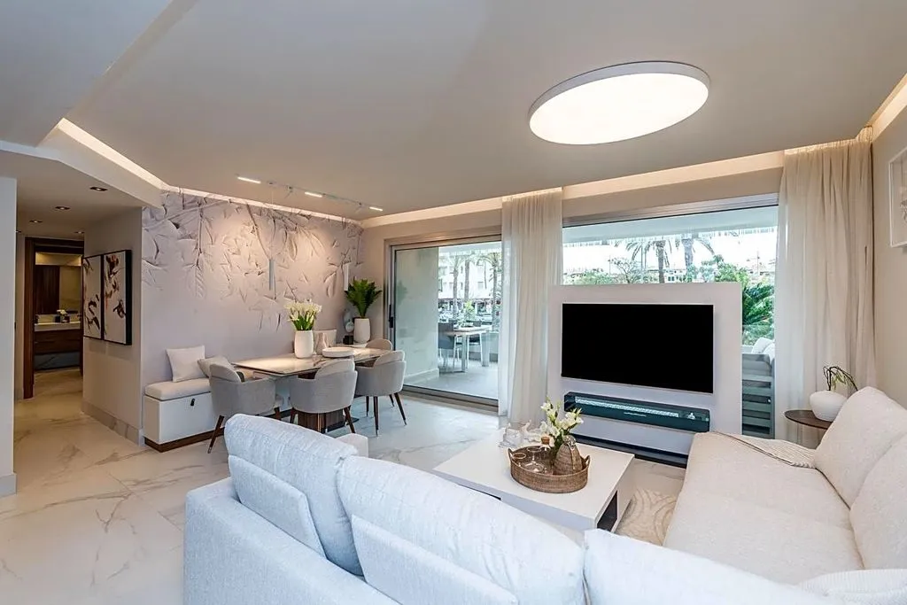Elutuba - Luxury Flat with Pool in Marbella