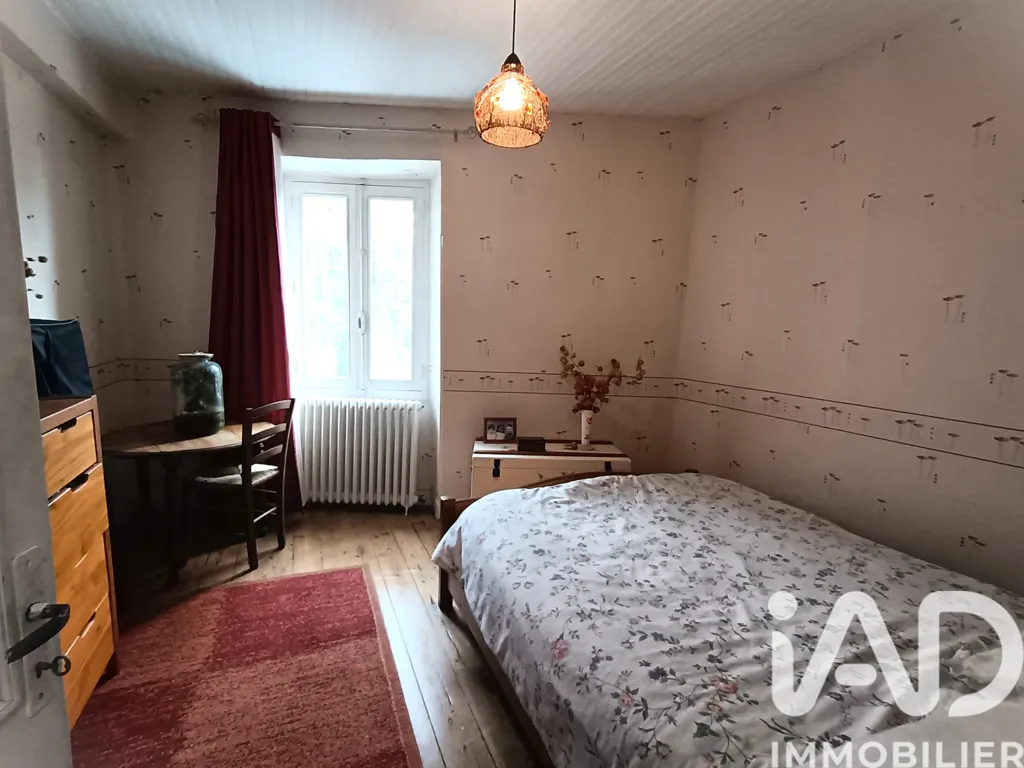 Chambres - Maison de Ville Rénovée avec Terrasse à Mirande