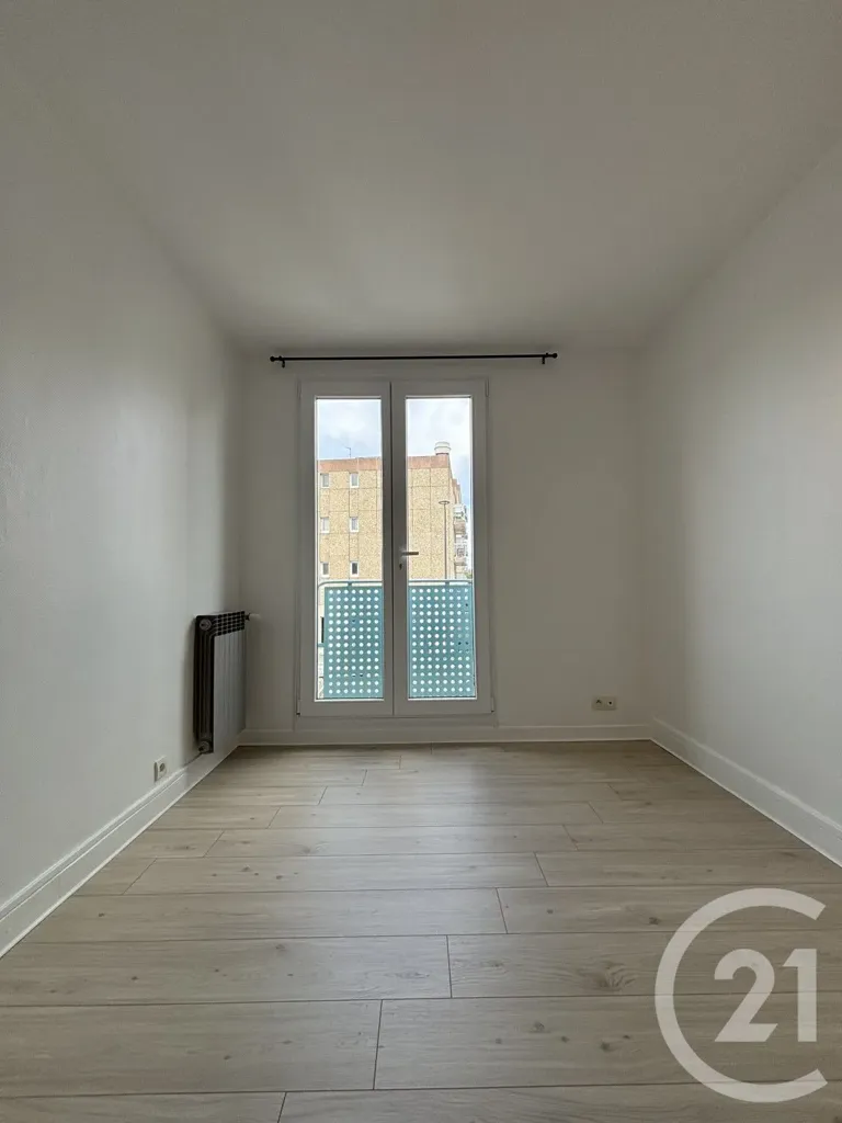 Pièces - Appartement 3 Pièces avec Balcon à Moulins