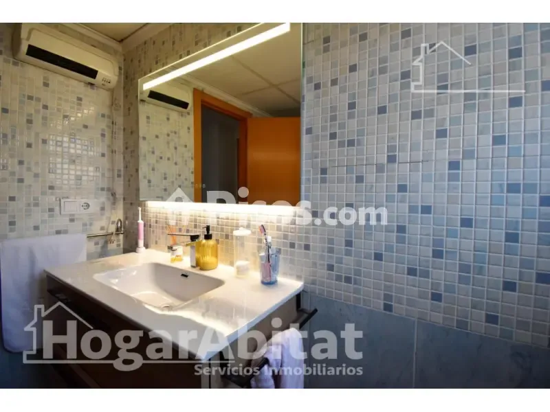Vannitoad - Semi-New Adosado with Jacuzzi in Bellreguard