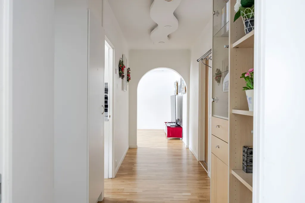Hallway - Modern Flat with Large Balcony in Berga
