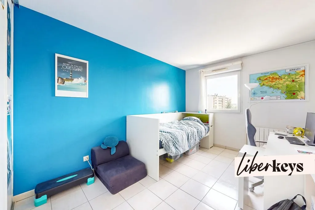 Camere da letto - Spacious 5-Bedroom Flat with Balcony in Bondy