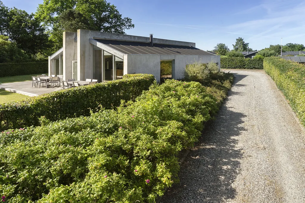 Esterno - Architectural Holiday Home with Water View in Snaptun