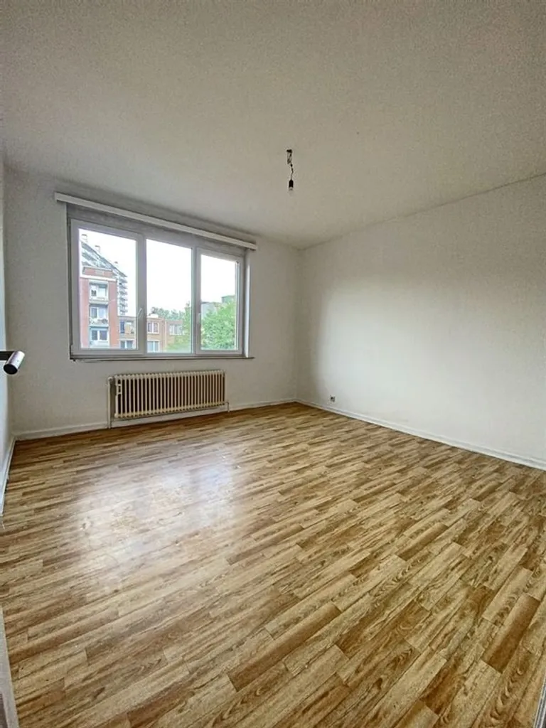 Toad - Apartment with Terrace in Ganshoren