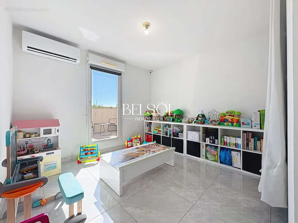 Pièces - Appartement lumineux avec balcon à Perpignan