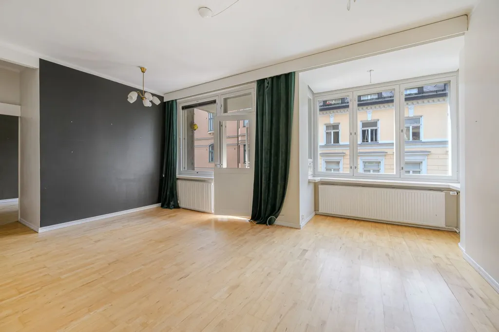 Stanze - Triangular Apartment with Balcony in Helsinki