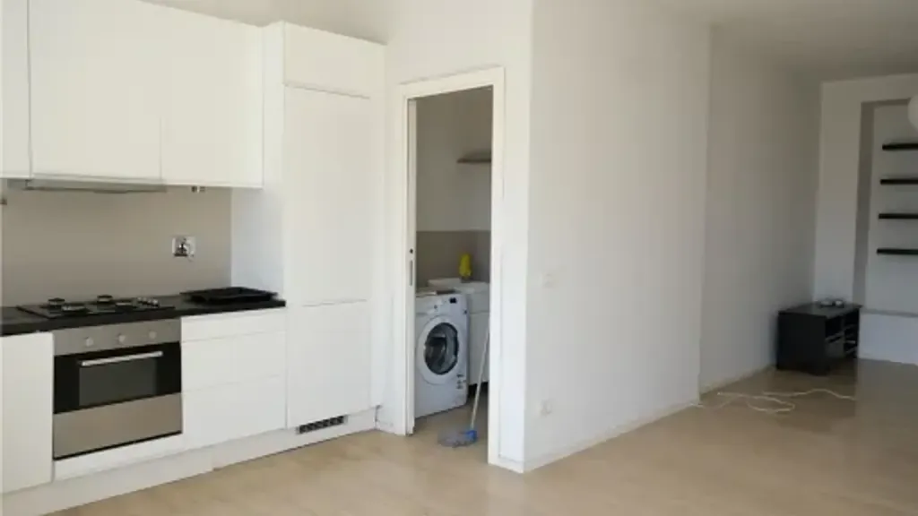 Cuisine - 2-Bedroom Apartment with Balcony in Florence
