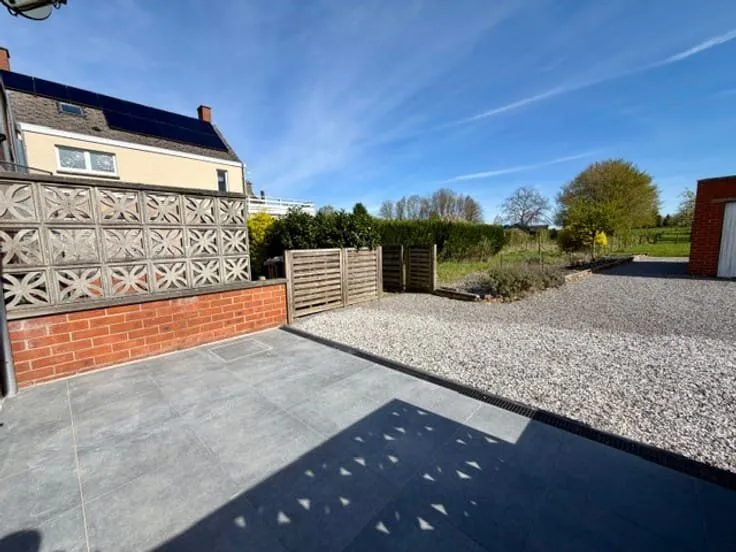 Maison 3 Façades avec Jardin et Garage à Nalinnes