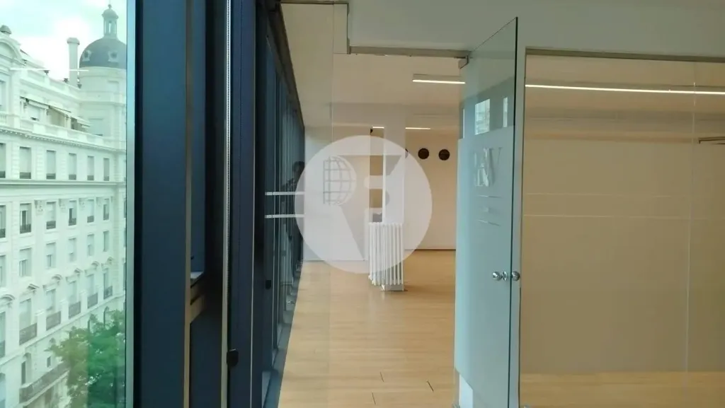 Rooms - Office with Diagonal View in Gràcia