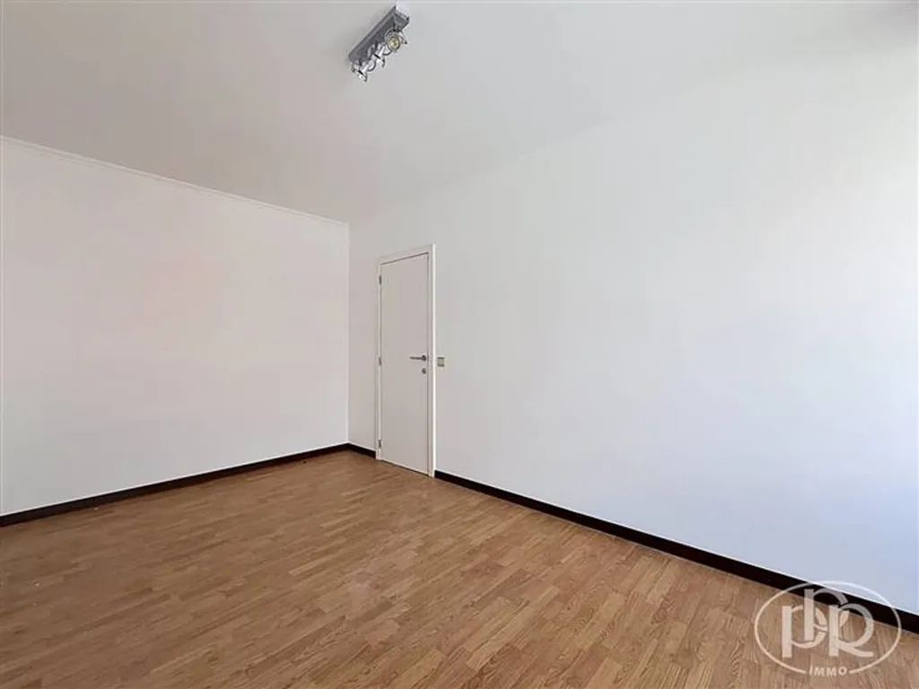 other_room