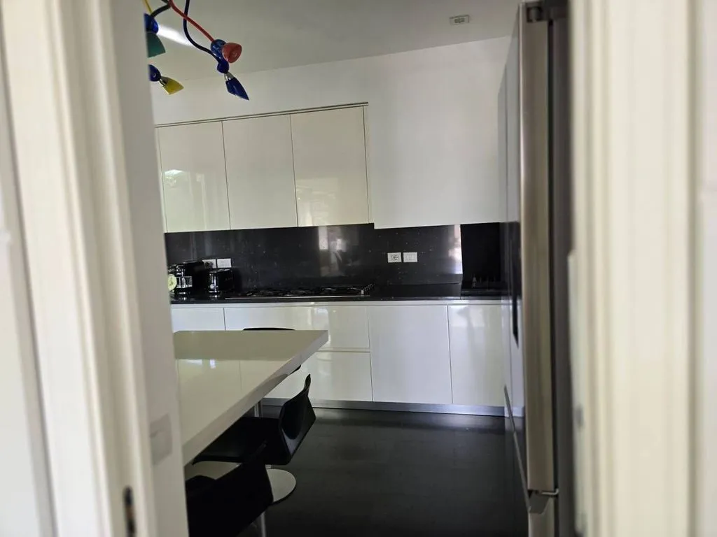 Köök - Luxury Penthouse with Panoramic View in Terni