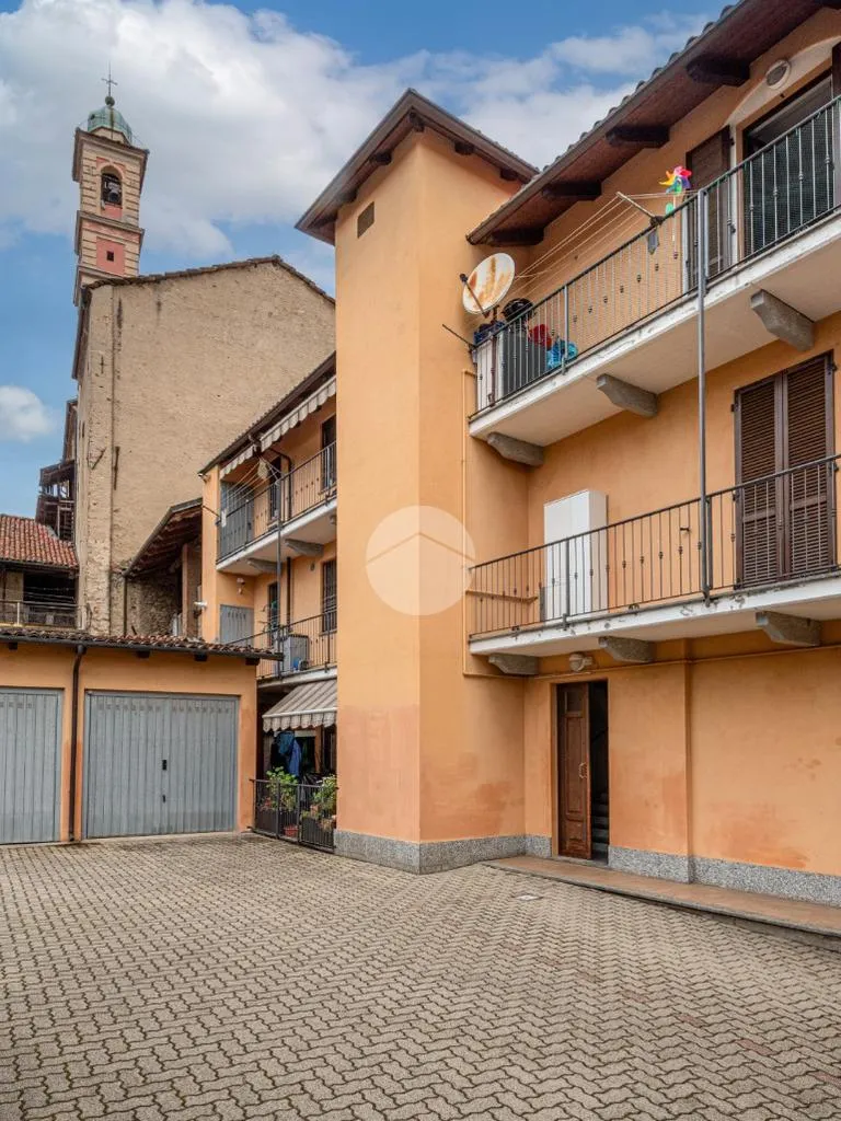 Garden - Apartment with Balcony in Giaveno Centre
