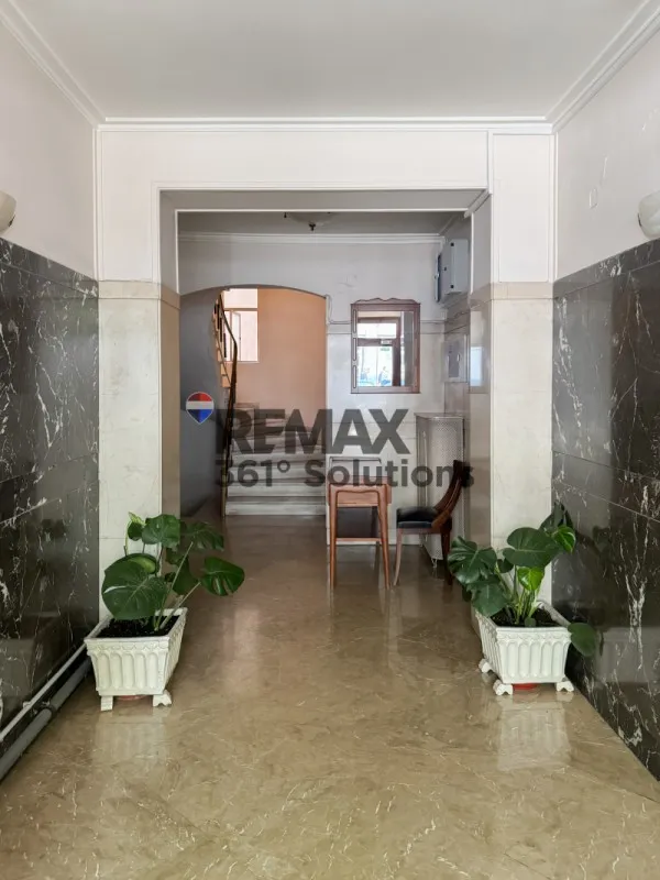 Hallway - Apartment with Lift in Athens Centre